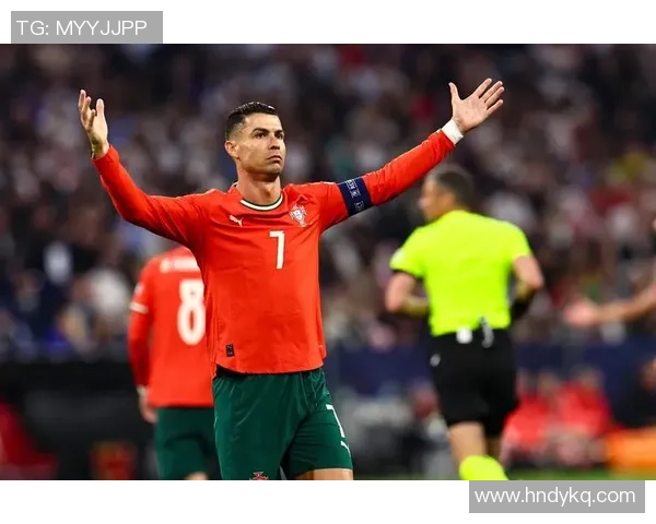 足球明星传球技巧解析经典动作展现足球艺术之美